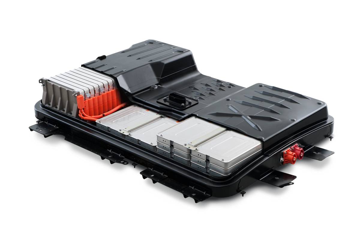 nissan-leaf-2011-batterypack