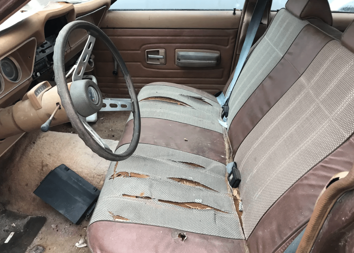 1975 AMC Hornet interior